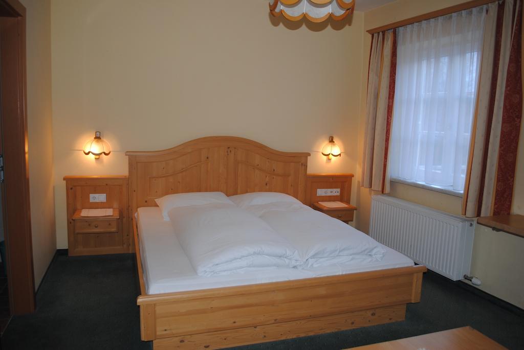 Gasthof Knappenwirt Tamsweg Kamer foto